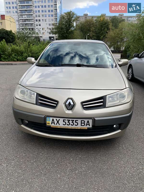 Седан Renault Megane 2006 в Шевченкове