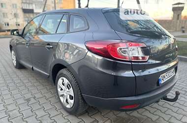 Универсал Renault Megane 2011 в Звягеле