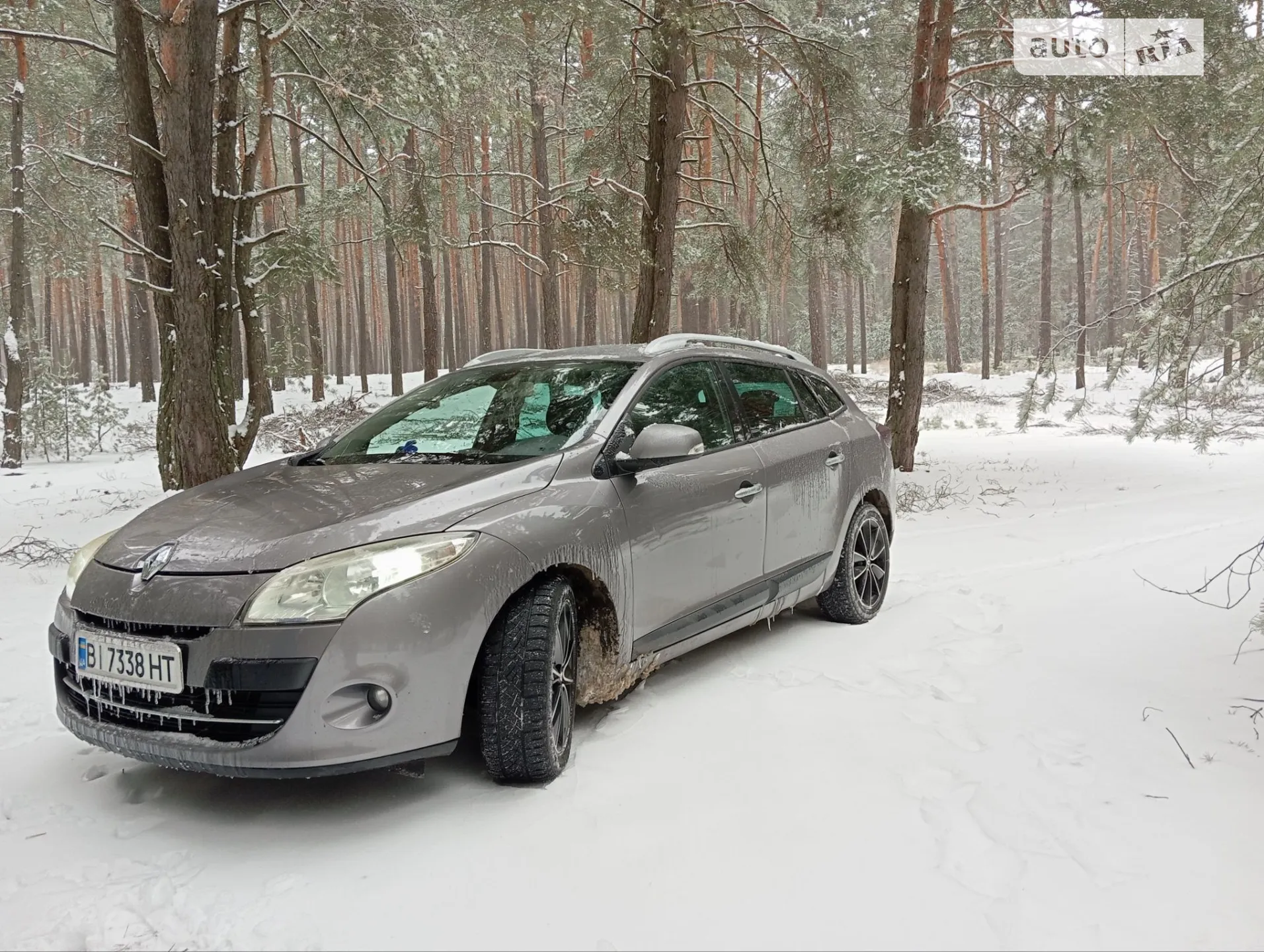 2010 Renault Megane - мініатюра 11
