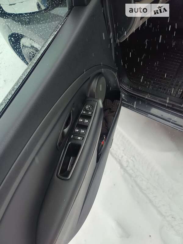 Хэтчбек Renault Megane 2011 в Коломые