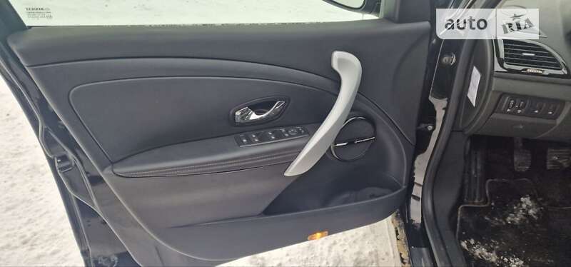 Універсал Renault Megane 2012 в Чернівцях фото 9 Універсал Renault Megane 2012 в Чернівцях