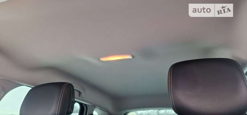 Універсал Renault Megane 2012 в Чернівцях фото 17 Універсал Renault Megane 2012 в Чернівцях