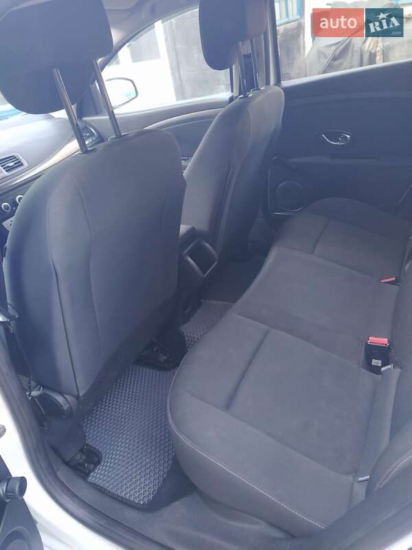 Хэтчбек Renault Megane 2014 в Измаиле