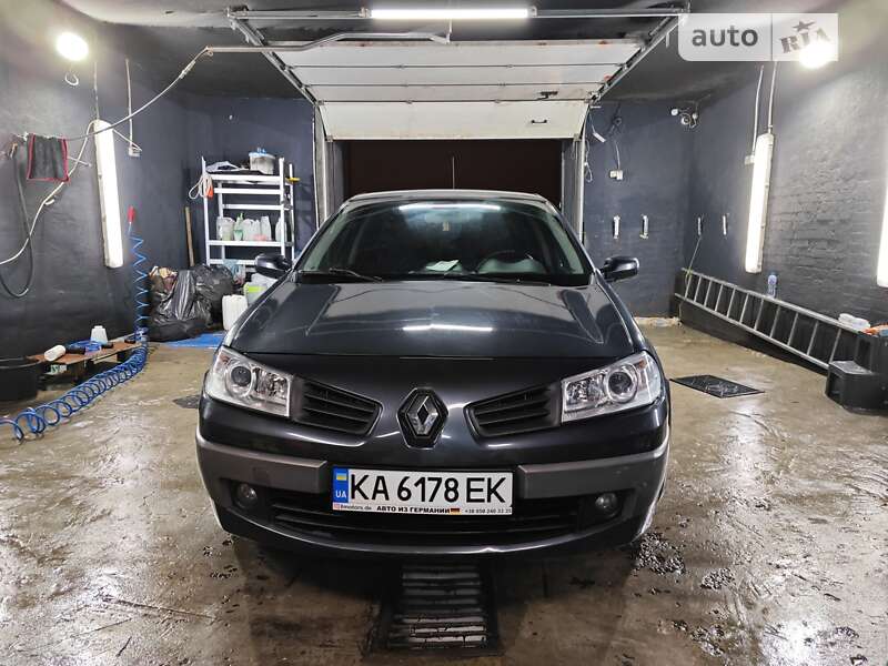 Хэтчбек Renault Megane 2006 в Киеве