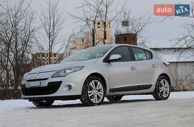 Хетчбек Renault Megane 2012 в 