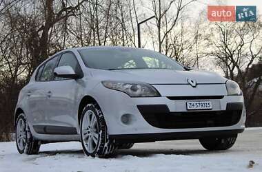 Хетчбек Renault Megane 2012 в 