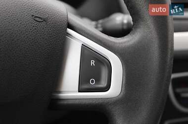 Хетчбек Renault Megane 2012 в 