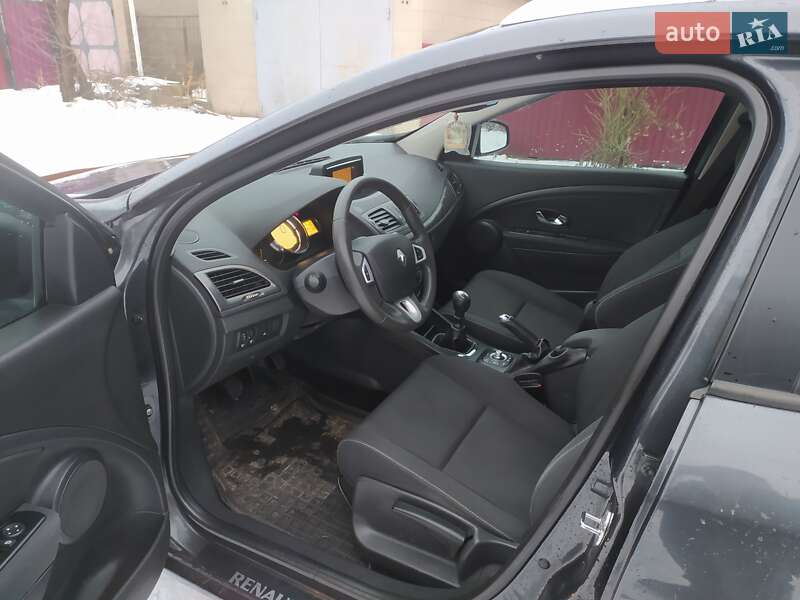 Универсал Renault Megane 2012 в Житомире фото 5 Универсал Renault Megane 2012 в Житомире