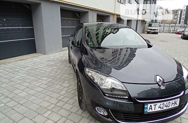 Хэтчбек Renault Megane 2013 в Ивано-Франковске