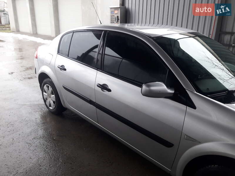 Седан Renault Megane 2008 в Теофіполі
