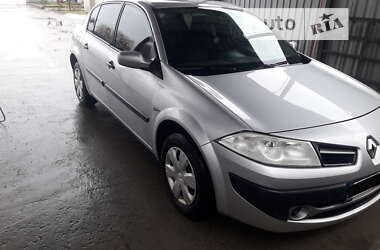 Седан Renault Megane 2008 в Теофиполе