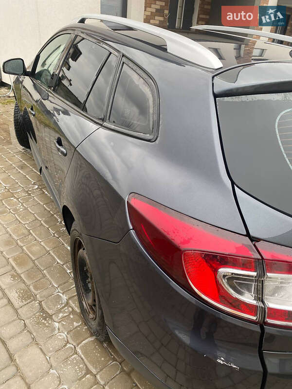 Універсал Renault Megane 2011 в Рівному