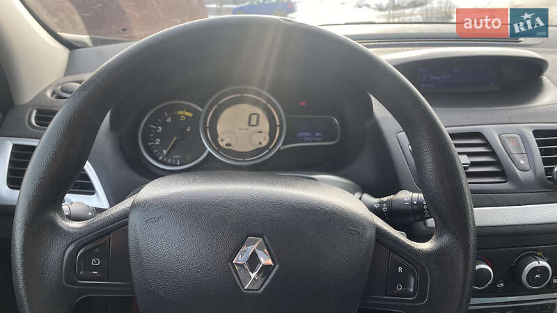 Хэтчбек Renault Megane 2012 в Старом Самборе