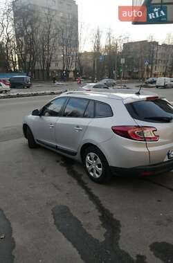 Универсал Renault Megane 2011 в 