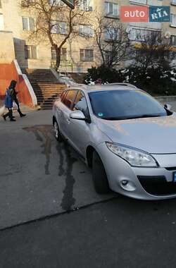 Универсал Renault Megane 2011 в 