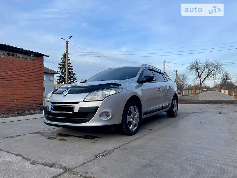 Універсал Renault Megane 2011 в Краснограді