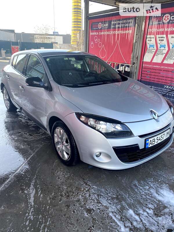 Хэтчбек Renault Megane 2011 в Киеве
