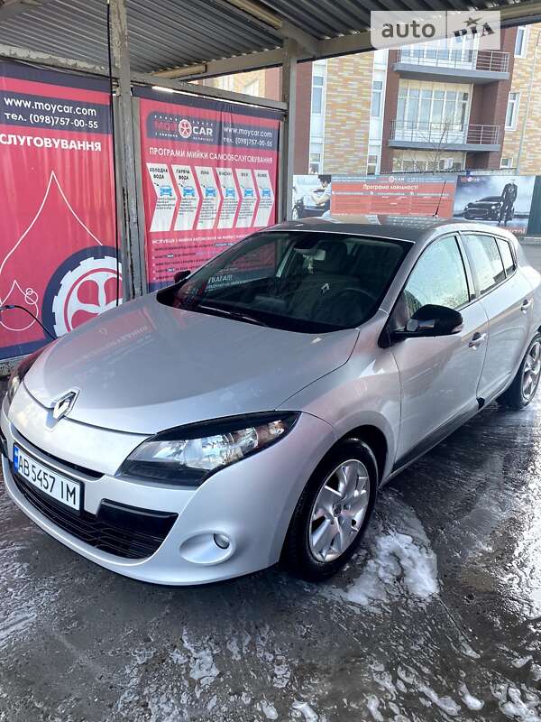 Хэтчбек Renault Megane 2011 в Киеве
