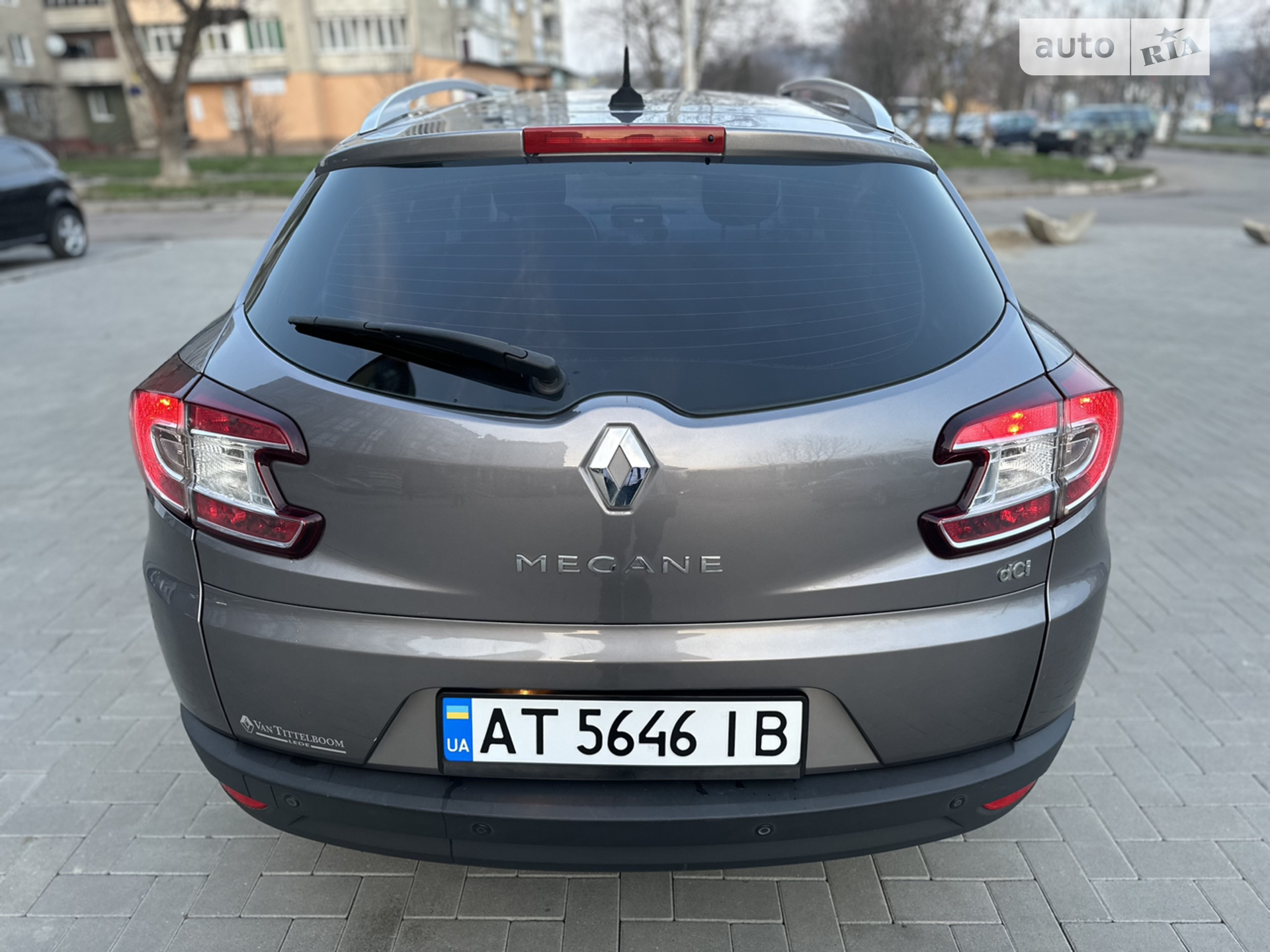 2012 Renault Megane - мініатюра 12