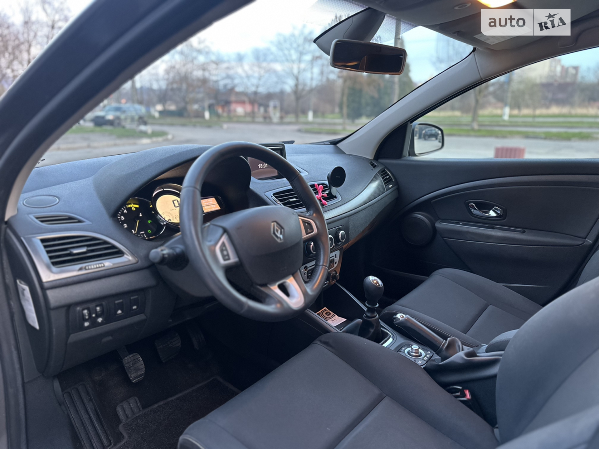 2012 Renault Megane - мініатюра 19