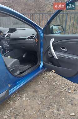 Универсал Renault Megane 2012 в 
