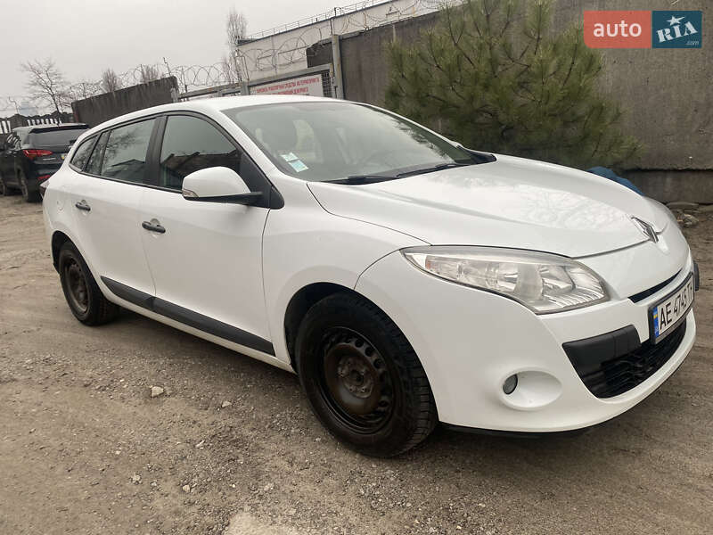 Универсал Renault Megane 2011 в Днепре фото 2 Универсал Renault Megane 2011 в Днепре