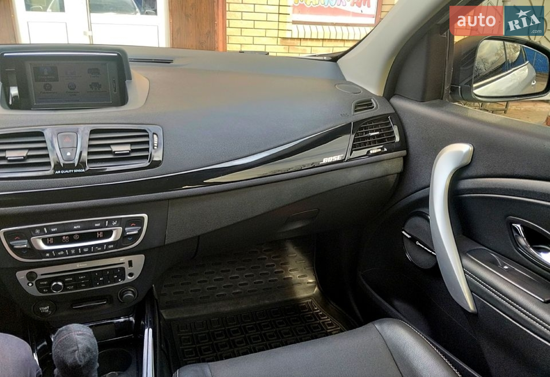 2012 Renault Megane - мініатюра 8