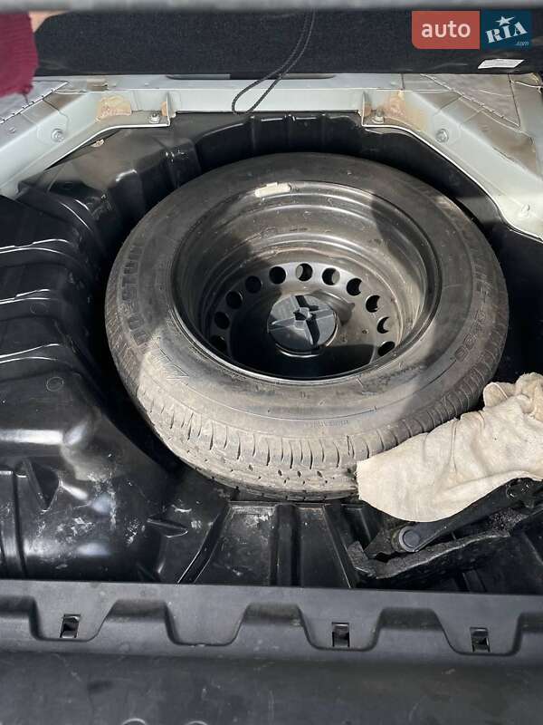 Седан Renault Megane 2008 в Дубно