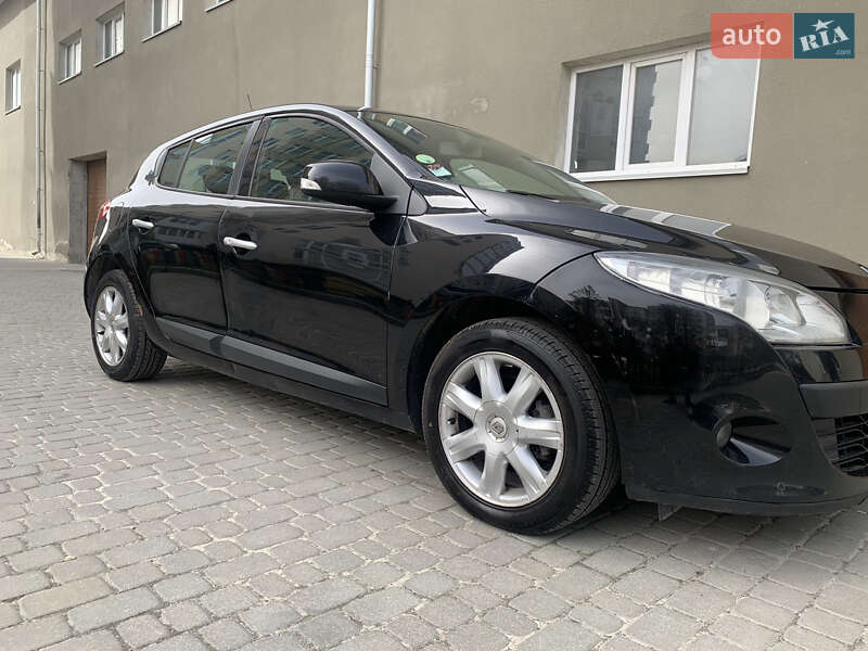 Хетчбек Renault Megane 2012 в Тернополі