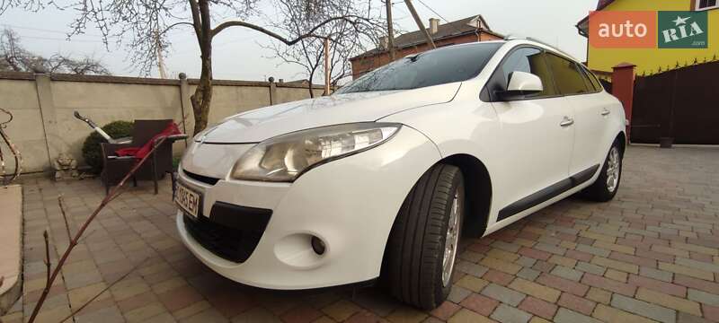 Универсал Renault Megane 2010 в Львове