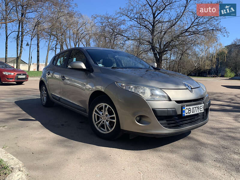 Хетчбек Renault Megane 2009 в Чернігові