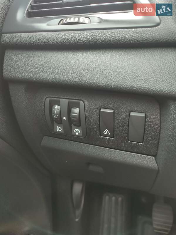 Универсал Renault Megane 2011 в Сумах фото 9 Универсал Renault Megane 2011 в Сумах