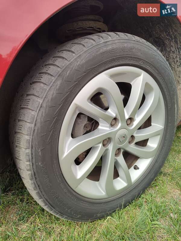 Универсал Renault Megane 2011 в Сумах фото 31 Универсал Renault Megane 2011 в Сумах