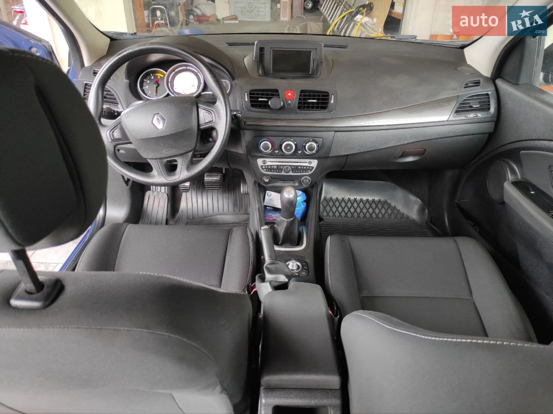 2010 Renault Megane - мініатюра 8