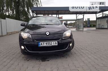 Хэтчбек Renault Megane 2012 в Снятине