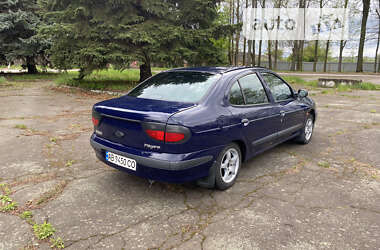 Седан Renault Megane 1997 в Виннице