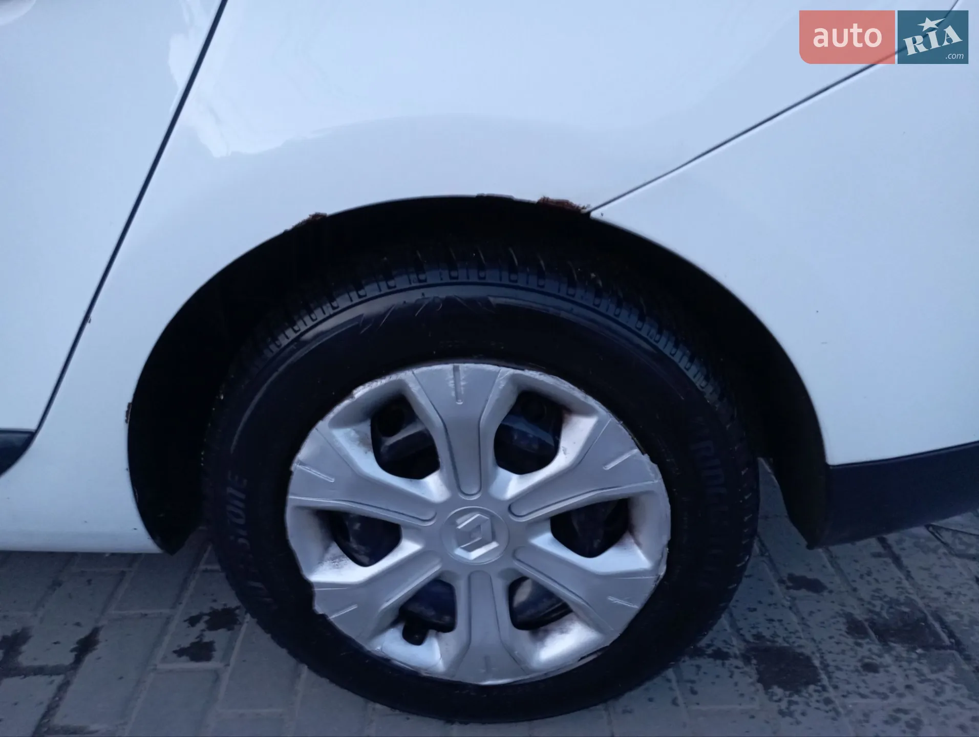 2010 Renault Megane - мініатюра 9