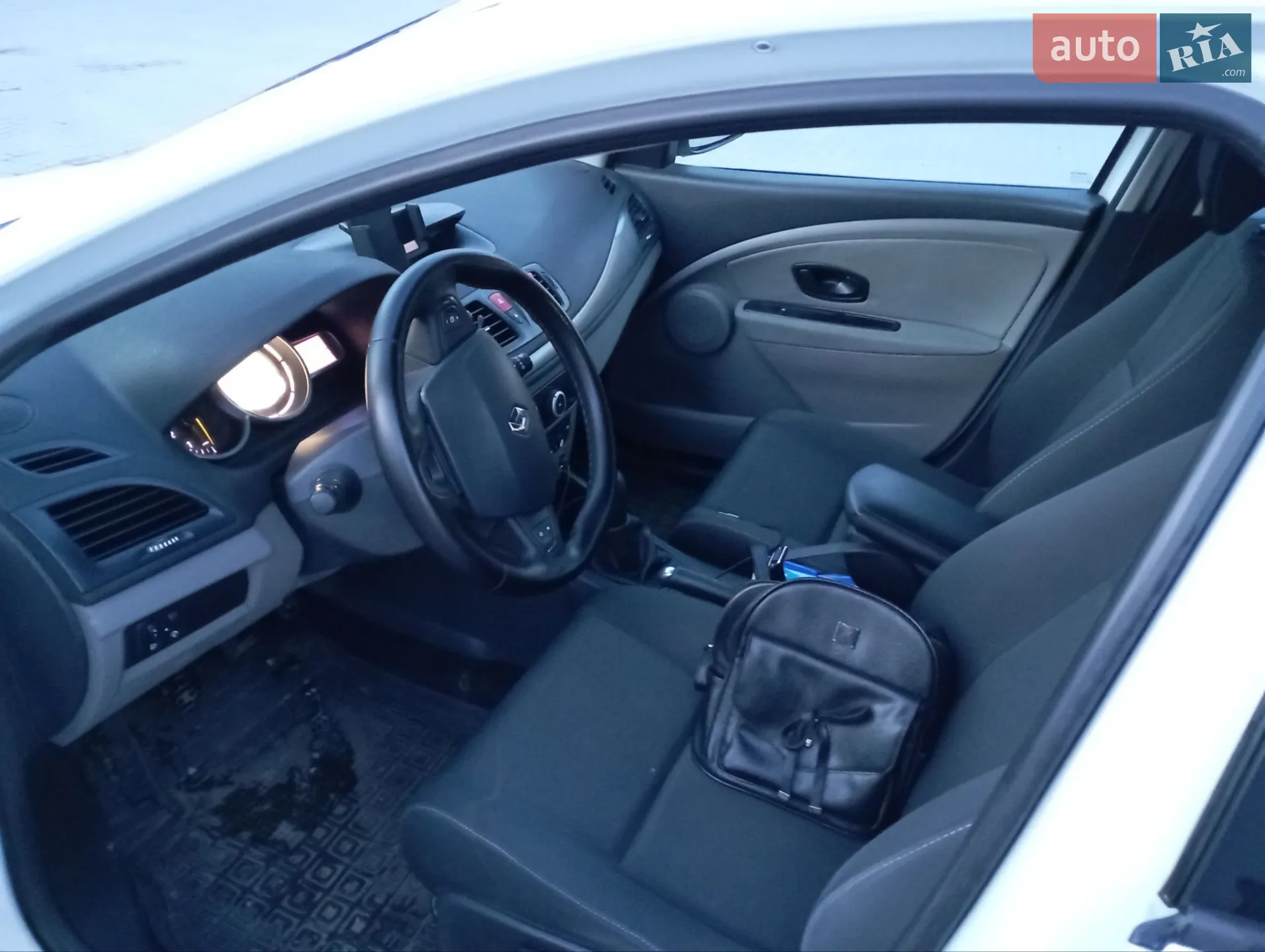 2010 Renault Megane - мініатюра 8