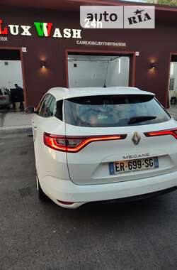Универсал Renault Megane 2017 в Корце
