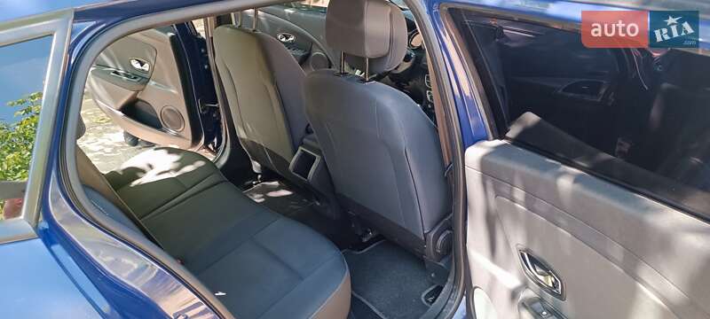 Универсал Renault Megane 2012 в Южноукраинске