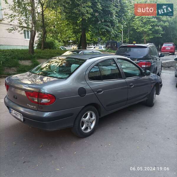 Седан Renault Megane 2003 в Львове
