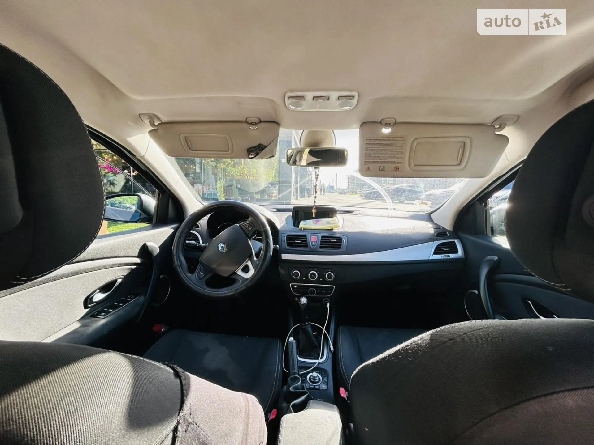 2010 Renault Megane - мініатюра 8