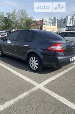 Седан Renault Megane 2006 в Киеве