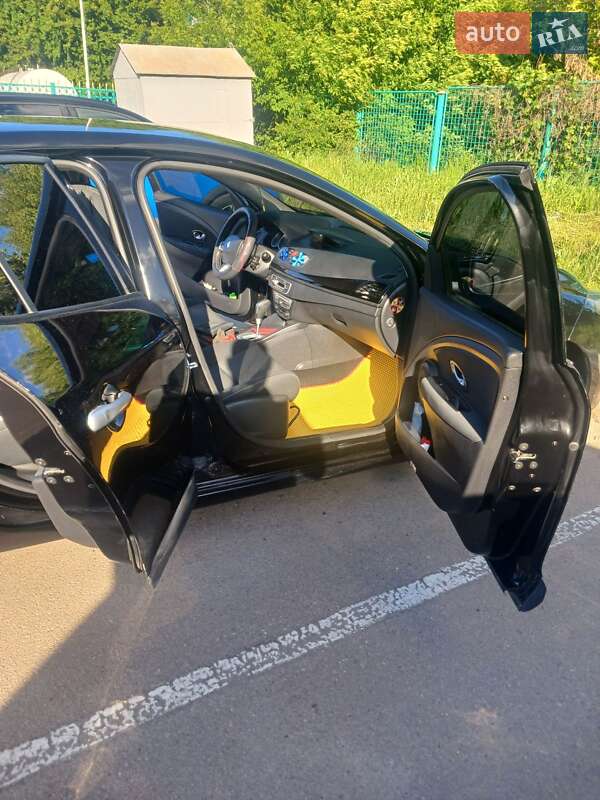 Хетчбек Renault Megane 2011 в Коростені фото 11 Хетчбек Renault Megane 2011 в Коростені