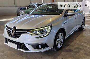 Хэтчбек Renault Megane 2020 в Ужгороде