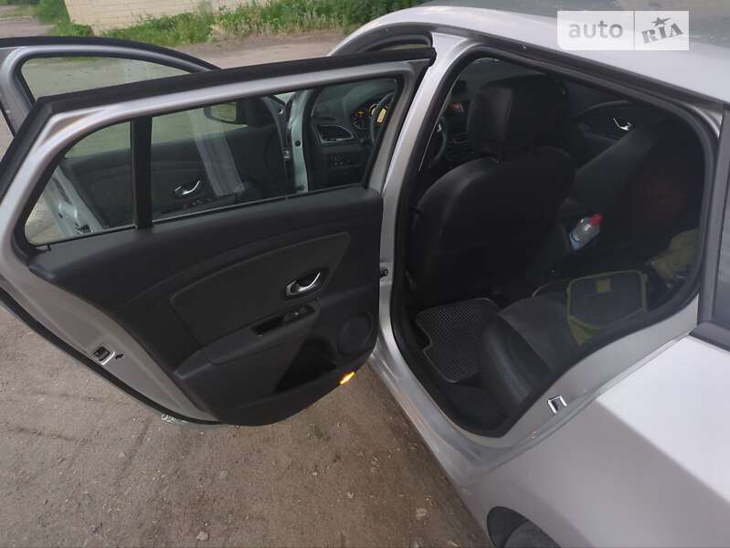 Універсал Renault Megane 2011 в Прилуках