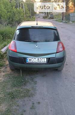 Хэтчбек Renault Megane 2003 в Покровске