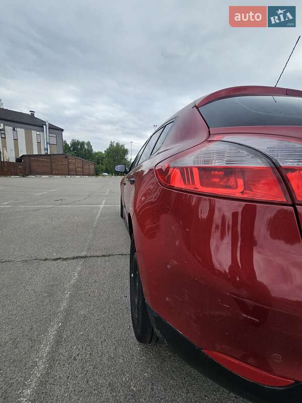 Хэтчбек Renault Megane 2010 в Запорожье