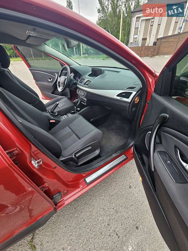 Хэтчбек Renault Megane 2010 в Запорожье