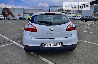 Хэтчбек Renault Megane 2013 в Киеве